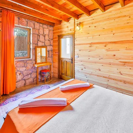 Alaska Hotel 4*