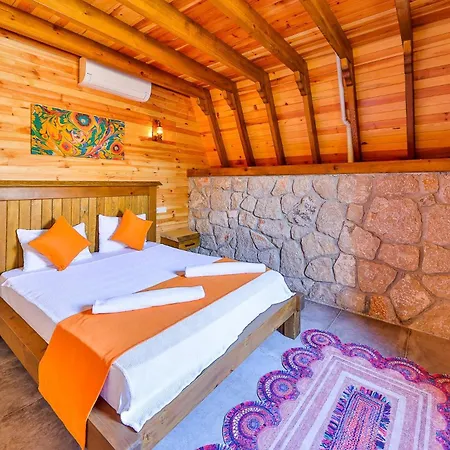 Alaska Hotel 4*